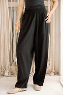 ELASTIC WAIST CHIC PANTS -BLACK