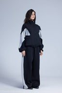 STRIDE JACKET -BLACK