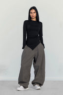 RUCHED HOODED TOP -BLACK