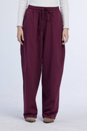 STRAIGHT-LEG PINTUCK PANTS -MAROON