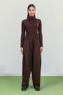 ESSENTIAL RIBBED TOP -BROWN