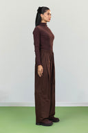 ESSENTIAL RIBBED TOP -BROWN