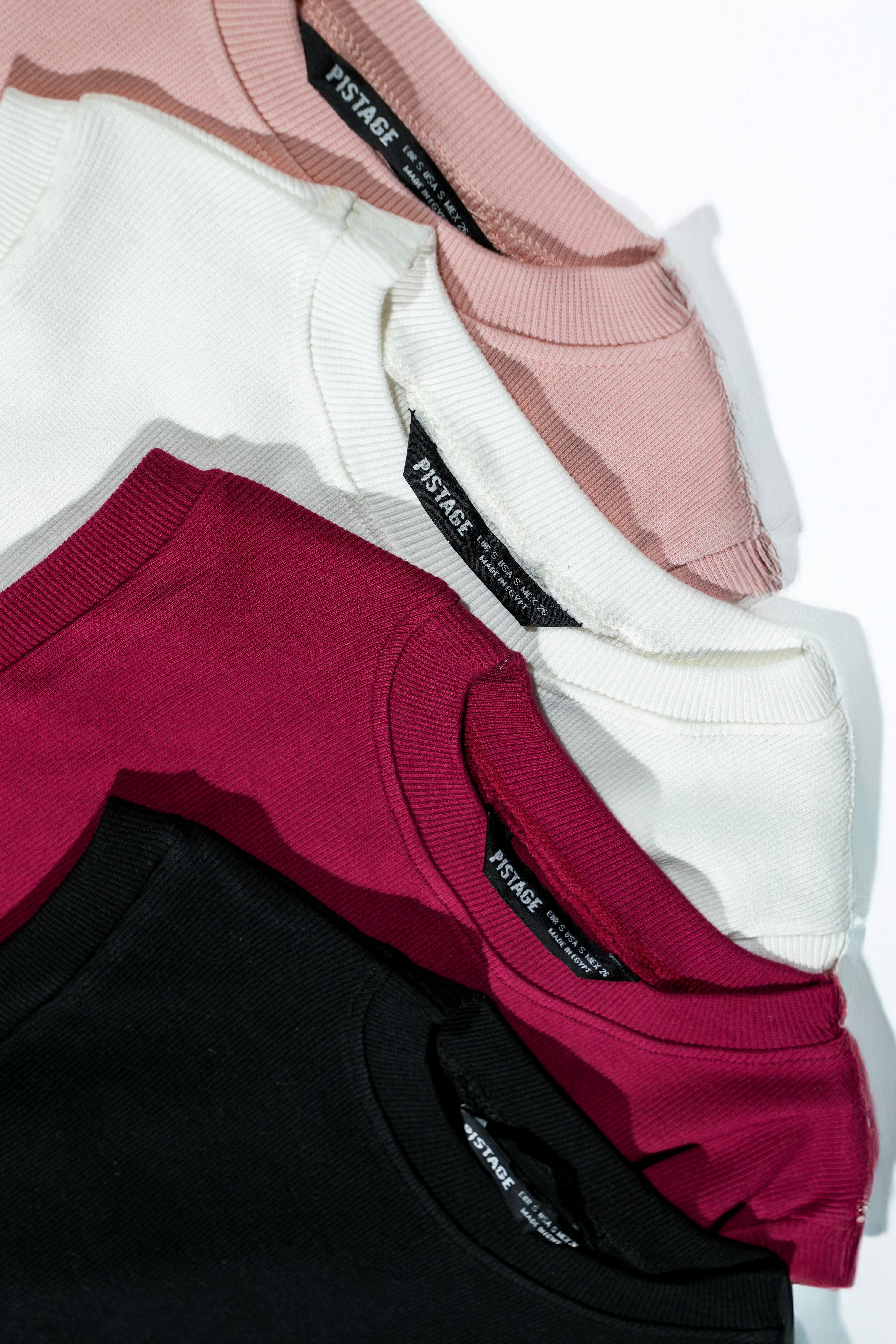 SLEEVELESS RIBBED TOP
