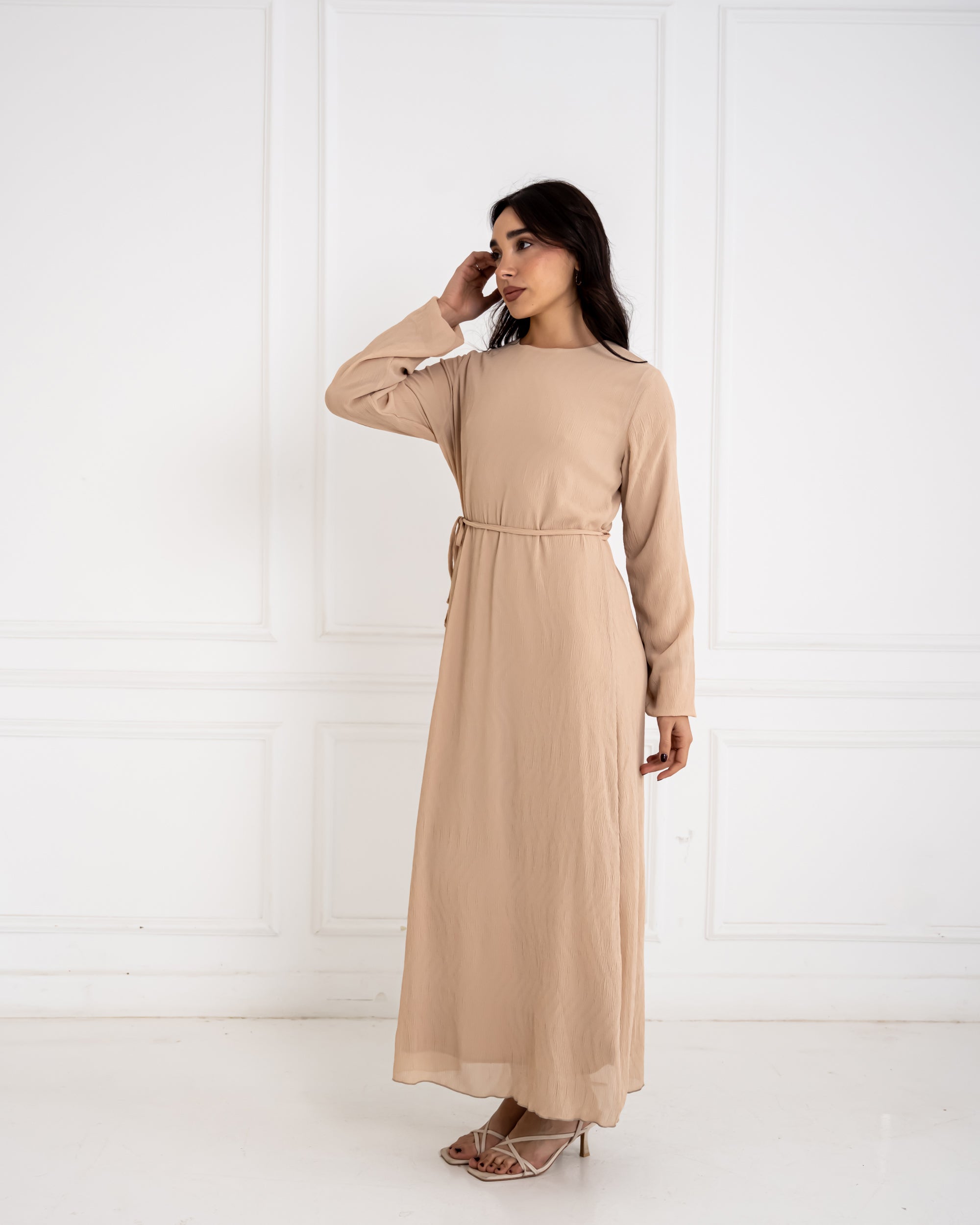 CHIFFON PLISSE DRESS-BEIGE