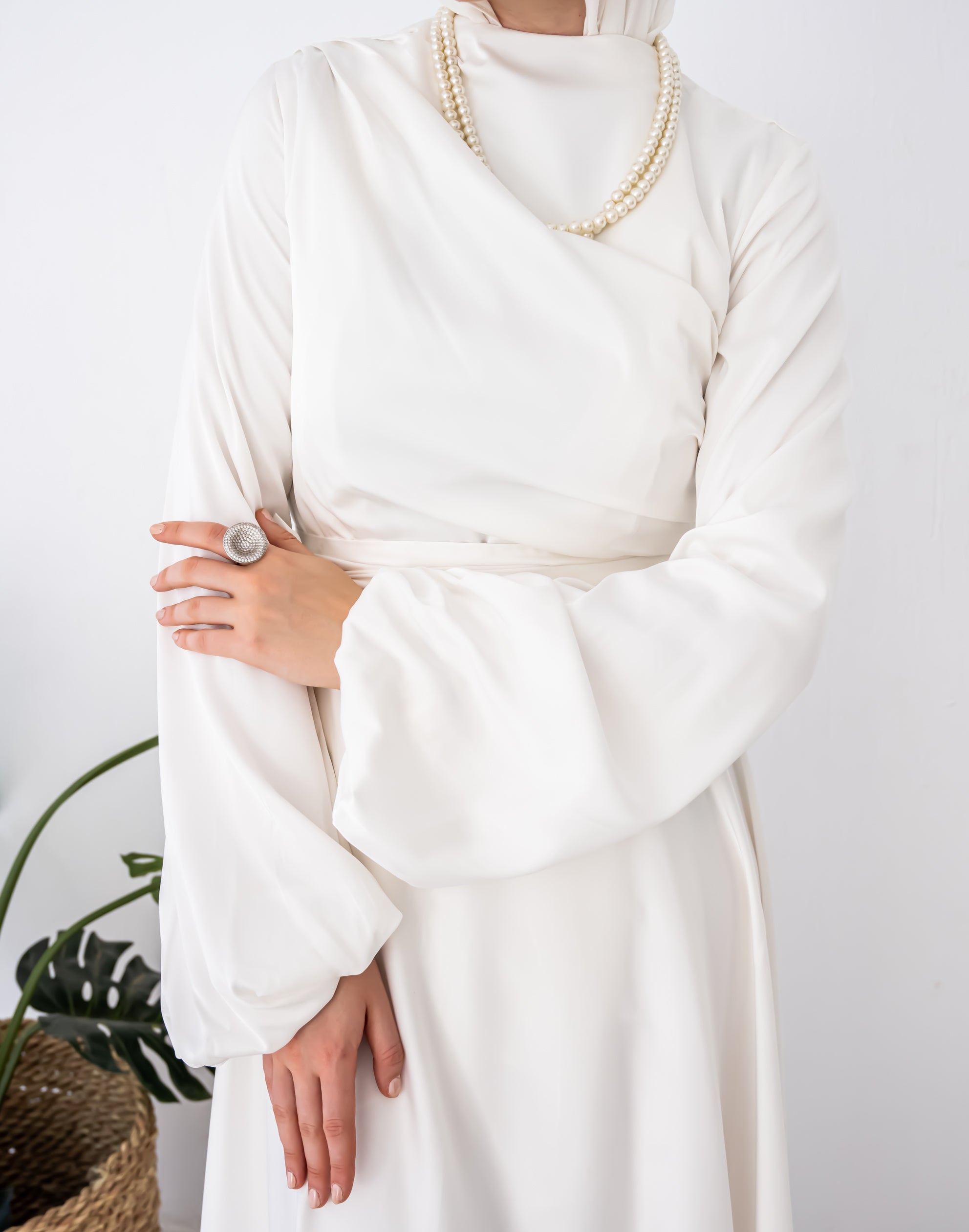 FLOWY SATIN DRESS-WHITE