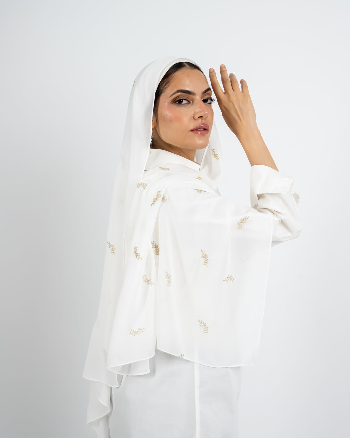 EMBROIDERED CHIFFON SCARF -WHITE