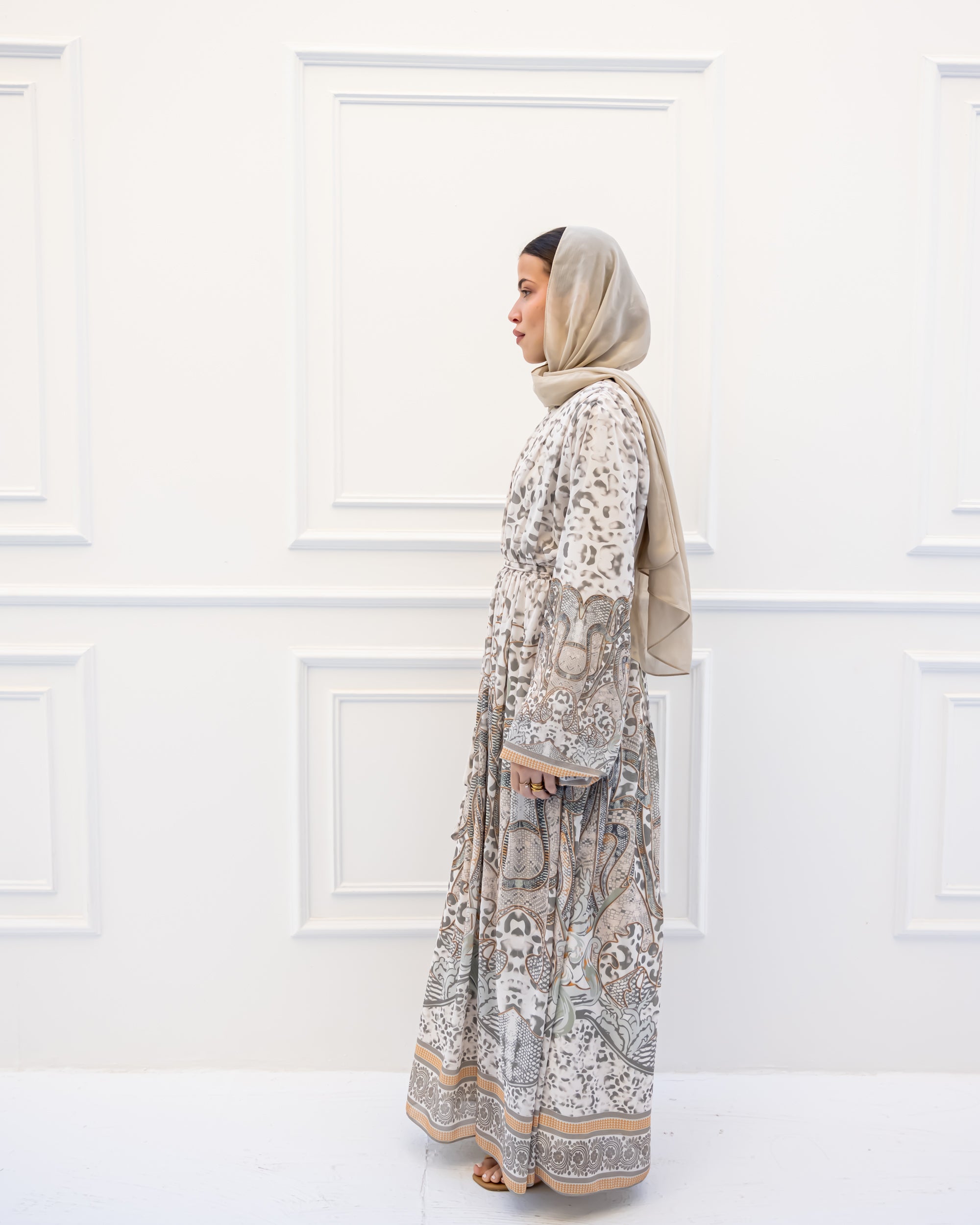 BORDER PRINT CHIFFON DRESS-OLIVE