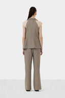 Sleeveless Caroh Vest -BEIGE