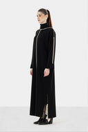 CONTRAST PIPING KNIT DRESS