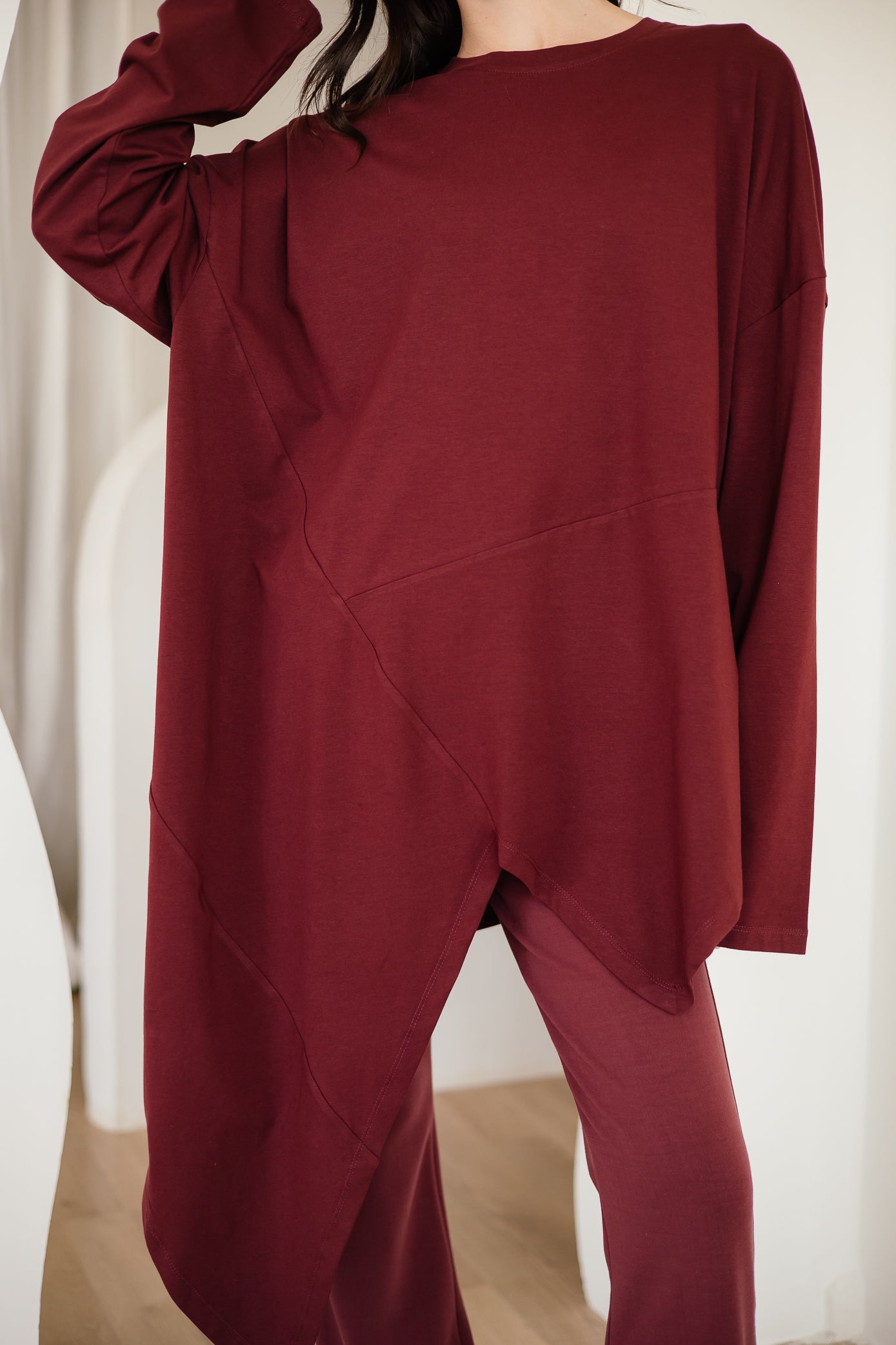 HIGH LOW T-SHIRT