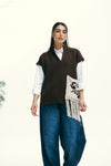 FRINGED KNIT VEST -BROWN