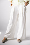 WIDE PLEATED PANTS -OFF WHITE