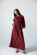 FEMININE DRAPE DRESS -MAROON