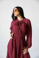 FEMININE DRAPE DRESS -MAROON