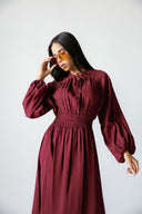 FEMININE DRAPE DRESS -MAROON