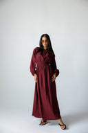 FEMININE DRAPE DRESS -MAROON