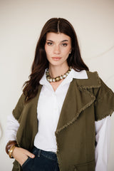 SLEEVELESS GABARDINE JACKET