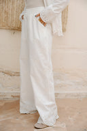Bright Essence PANTS -OFF White