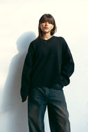 V-NECK KNIT PULLOVER