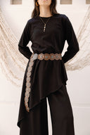 HIGH LOW T-SHIRT -BLACK