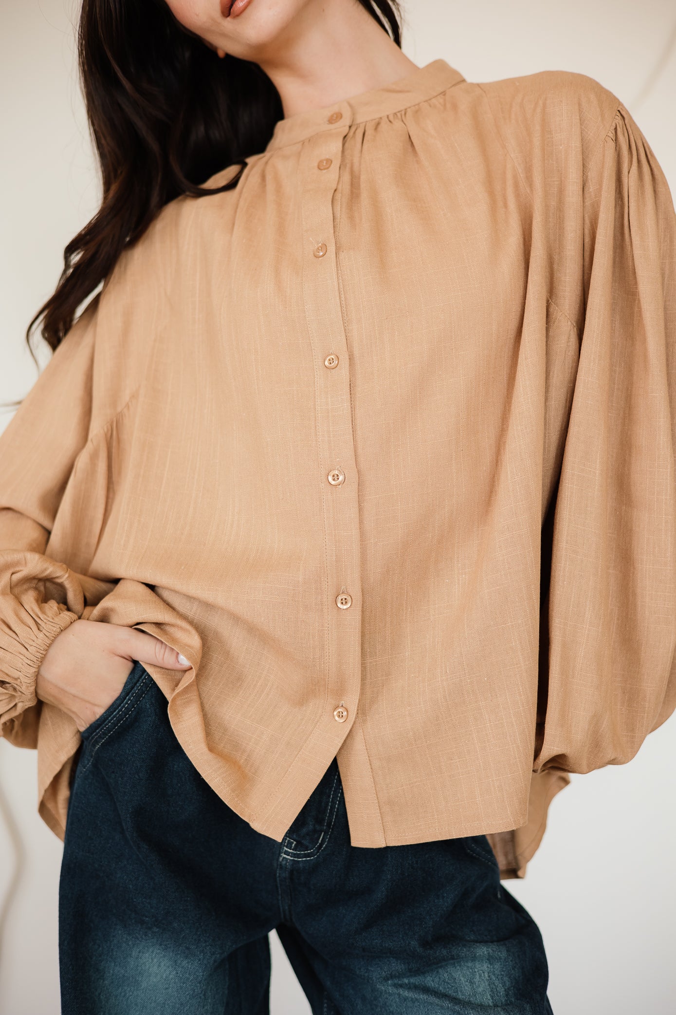 LINEN BLOUSE