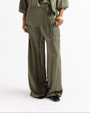 MINIMAL WIDE LEG SATIN PANTS -OLIVE