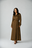 LUXE TIE-WAIST DRESS -BROWN