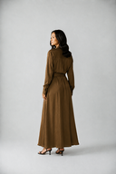 LUXE TIE-WAIST DRESS -BROWN