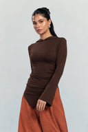 RUCHED HOODED TOP -BROWN