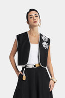 EMBROIDERY FLOWERED VEST -Black